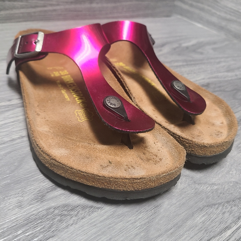 Birkenstock Gizeh Leather Sandals - Women's 38